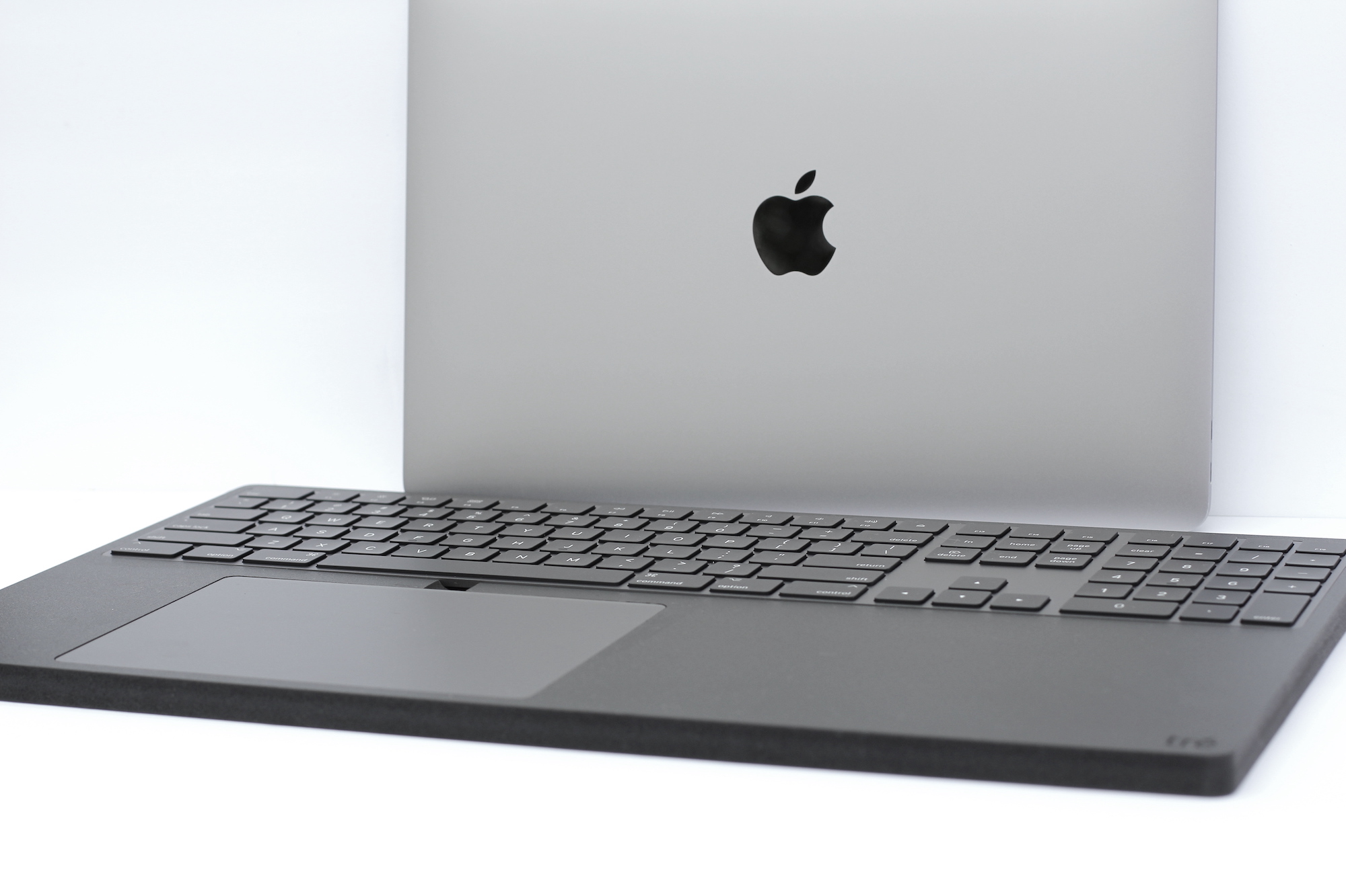 The big tré (black) | Apple Magic Keyboard Numeric Keypad and Magic  Trackpad 2 Tray Dock Stand - PurposeMade